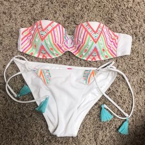 Cute bright white bandeau push-up vs bikini